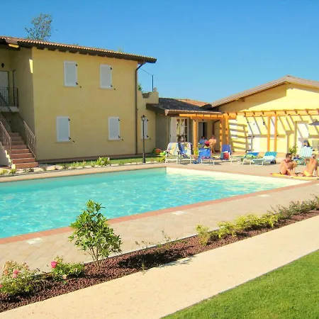 Lovely Holiday In Manerba Del Garda With Pool * Raffa